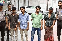 এসএসসির প্রশ্ন দেওয়ার কথা বলে টাকা নেওয়ার অভিযোগে গ্রেপ্তার ৪