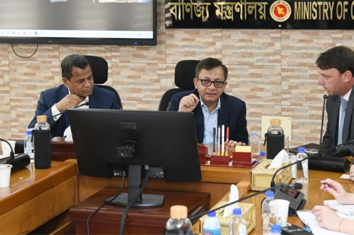 যুক্তরাষ্ট্রের সঙ্গে বাণিজ্য চুক্তি নিয়ে আতঙ্কিত না হওয়ার আহ্বান বাণিজ্যমন্ত্রীর