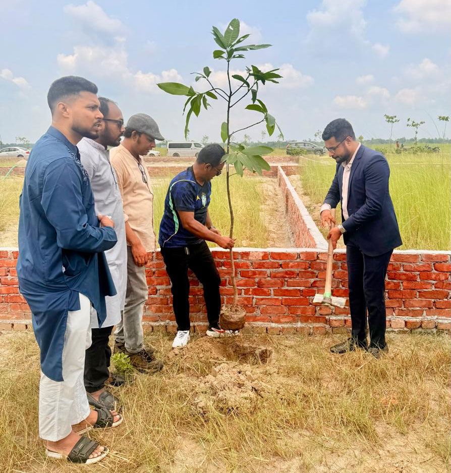  পূর্বাচলে প্রবাসী পল্লী প্রকল্পে বৃক্ষরোপণ কর্মসূচি